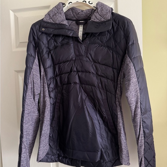 lululemon athletica down for it all pullover in rare black swan, size 12 - VVEUC - Picture 1 of 2